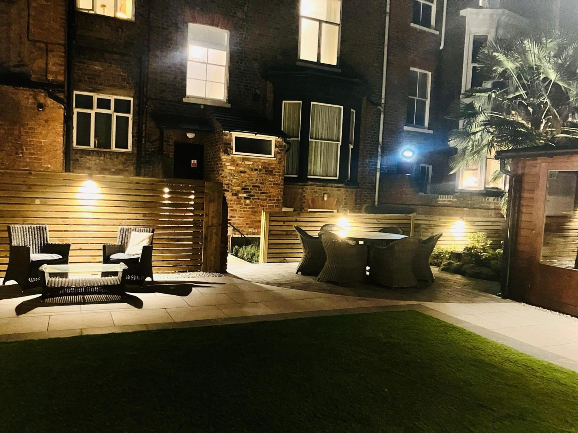 Hedley House Hotel & Apartments York Exterior photo